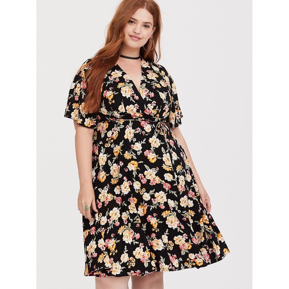 torrid | Dresses | Torrid Black Floral Challis Midi Dress | Poshmark
